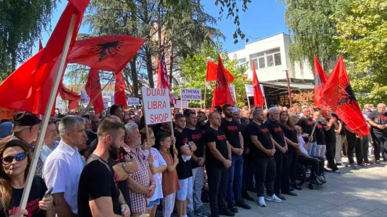 Rexhepi për marshin e shqiptarëve të Luginës: Pasi nuk ka zgjidhje tjetër, po detyrohemi të dalim rrugëve