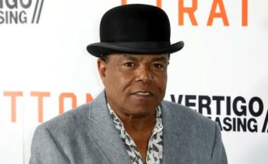 Vdes në moshën 70-vjeçare vëllai i Michael Jackson, Tito Jackson