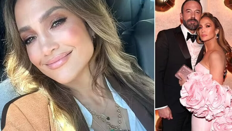 Jennifer Lopez “trazon rrjetin” ndërsa shfaqet me varësen me emrin ‘BEN’ pak javë pas kërkesës për divorc nga Ben Affleck