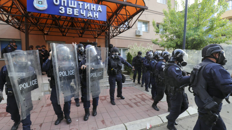 I akuzuari për sulm ndaj KFOR-it dhe Policisë dënohet me burgim me kusht dhe me gjobë