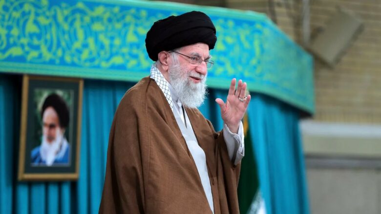 Ali Khamenei për sulmet izraelite në Iran: Të mos ekzagjerohen por as të nënvlerësohen