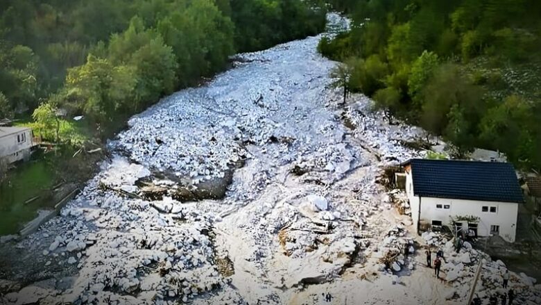 Janë numëruar gabimisht të vdekurit nga përmbytjet në Bosnje e Hercegovinë, gjithsej 13 persona humbën jetën