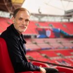 Mediumi i njohur anglez e quan ditë të zezë për Anglinë emërimin e Thomas Tuchel në krye të ‘Tre Luanëve’