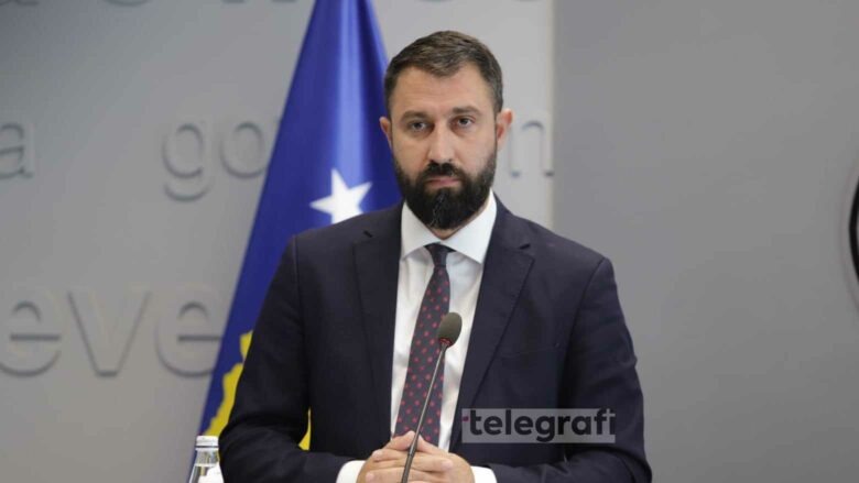 Krasniqi: Nuk ka asnjë arsye që ura e Ibrit të vazhdojë të jetë e mbyllur