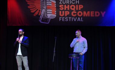 Nata e dytë e “Zurich Shqip Up Comedy” mbyll me sukses edicionin e tretë