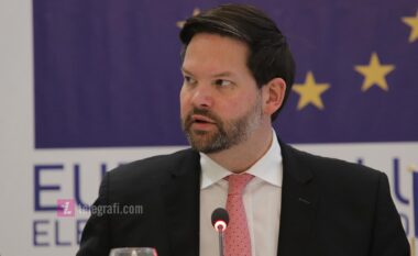 ​Eurodeputeti austriak: BE të caktojë njerëz të denjë dhe të paanshëm në proces të dialogut