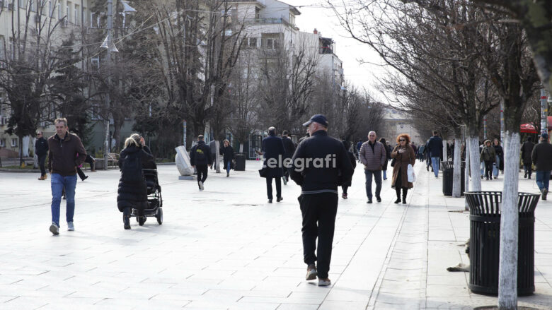 Moti në fundjavë, IHK u bën thirrje qytetarëve të kenë kujdes gjatë vozitjes dhe gjatë ndotjes së lartë të ajrit të përdorin maska