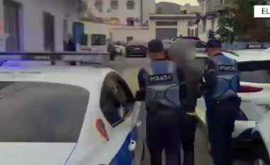 Theri me thikë një 26-vjeçar, arrestohet i dyshuari në Elbasan – ndalohet edhe mjeku, nuk shënoi asnjë informacion në kartelën mjekësore