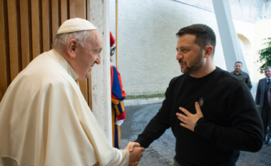 Për herë të tretë, Papa Françesku takon presidentin ukrainas – zbulohen detaje nga takimi