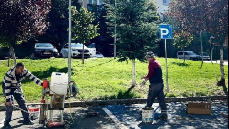 Prishtina instalon mbi 700 senzorë për parkim të digjitalizuar