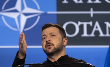 “Plani i fitores” i Zelenskyt mbërrin në BE dhe NATO, lideri ukrainas kërkon ftesë për anëtarësim në aleancë