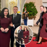 Presidentja Osmani me dukje elegante në Paris, ndërsa pozon krah Macronit me bashkëshortin e saj