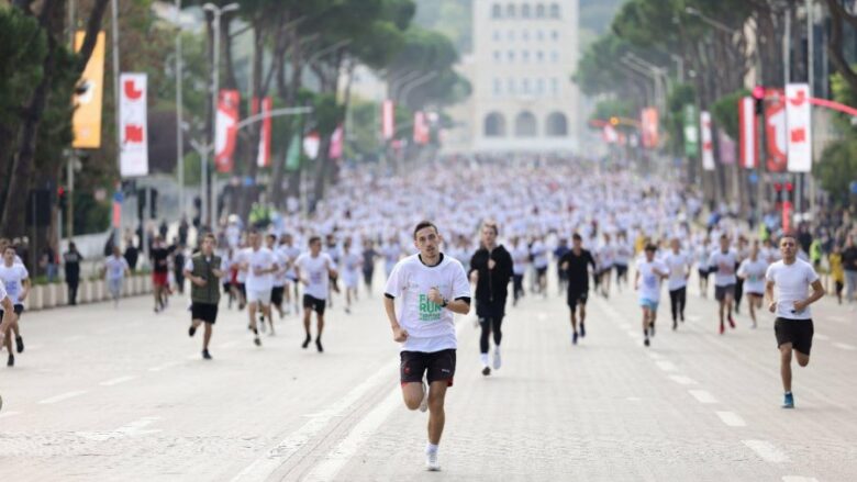 Maratona e Tiranës me 5 mijë garues, këto janë rrugët që do të bllokohen