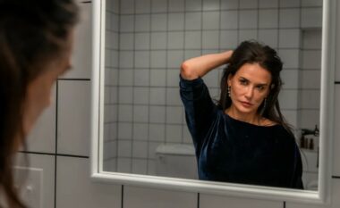 “The Substance” – Çfarë duhet të dini për filmin e ri të fuqishëm të Demi Moore