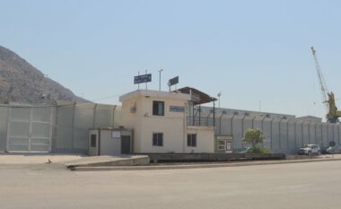 Hapja e kampit të refugjatëve, opozita italiane: Gjadri është një Guantanamo e dytë