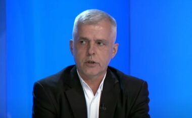 Vendimi për kategoritë e luftës, Klinaku: Vendim populist që bëhet në prag të fushatës elektorale