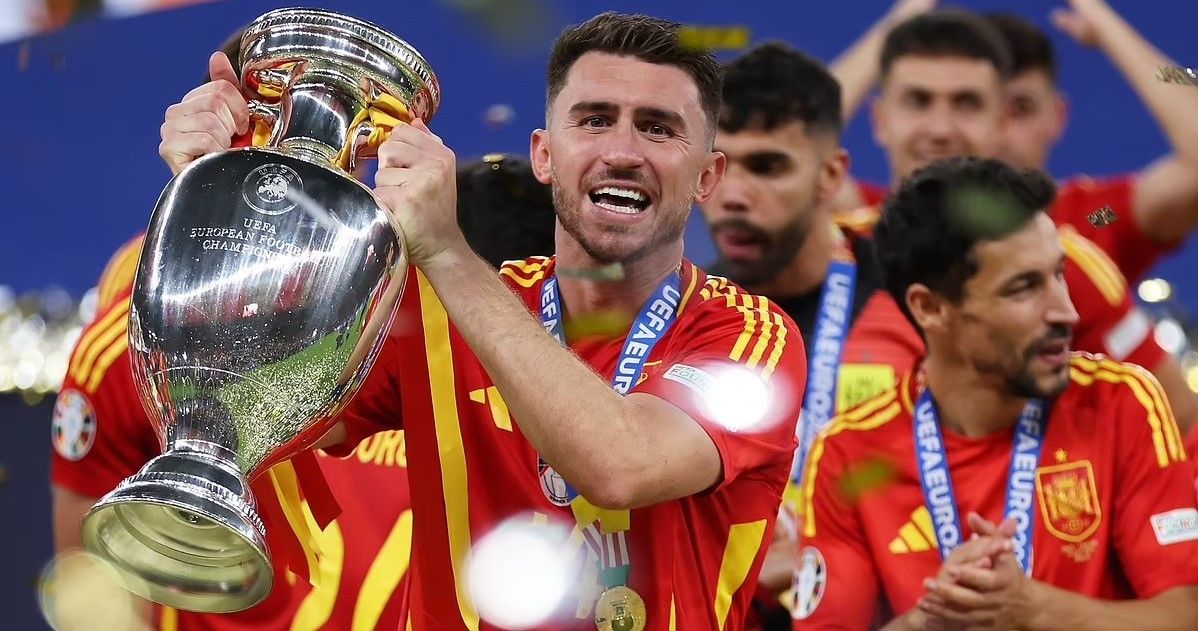 "The strike is the only way to stop this", Laporte continues to oppose