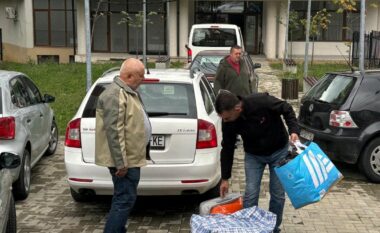 Në Prizren po vazhdon grumbullimi i ndihmave për zonat e prekura nga përmbytjet në Bosnje e Hercegovinë