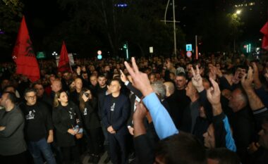 Berisha njofton datën, Partia Demokratike do të organizojë protestë kombëtare më 8 shkurt