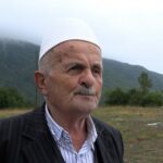 “Me ja shti bagerin varrezave e me i gjujtë në shpat është akt qyqar”- Kush i largoi mbi 80 varre nga fshati Gjocaj të Junikut?