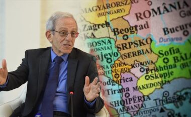 Serwer: SHBA duhet të korrigjojë gabimet diplomatike në Kosovë dhe Bosnje