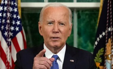 Biden u thotë votuesve të ‘bëjnë histori’ ndërsa po kalon një ditë të qetë në Shtëpinë e Bardhë