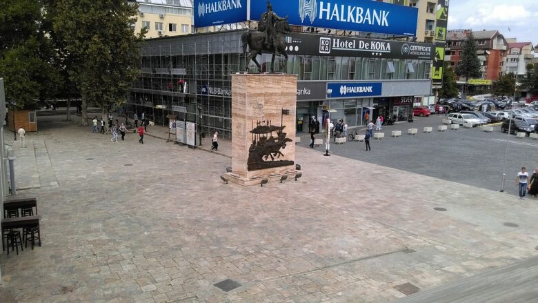 Qeveria ndan mjete financiare për ndërtimin e një parkingu shumëkatësh në afërsi të sheshit Skënderbeu