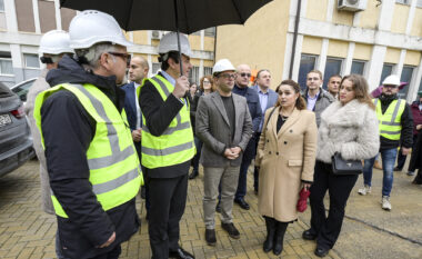 ​Dy klinika të QKUK-së pritet të ofrojnë shërbime të reja për pacientë, Kurti: Shërbimi i plazmaferezës, për herë të parë do të ofrohet në Kosovë