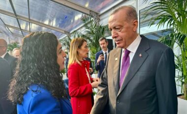 Osmani takon Erdoganin në Budapest: Gjithnjë kënaqësi ta takoj presidentin e shtetit mik e aleat