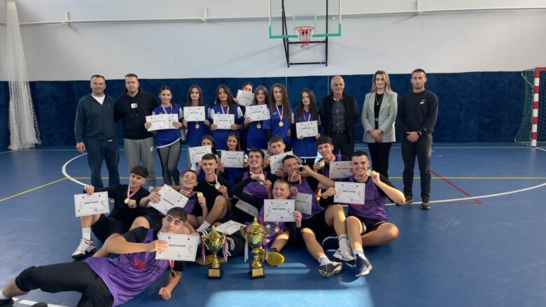 Mbahen garat në basketboll me shkollat e Komunës së Drenasit