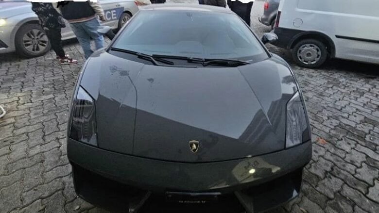 Sekuestrohet një Lamborghini në Prizren, duke e vizituar atë ishte një fëmijë 11 vjeçar