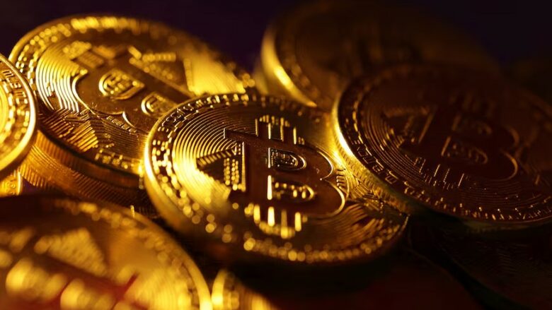 Bitcoin “fluturon” drejt vlerës 90,000 dollarë, pak ditë pas fitores së Trump