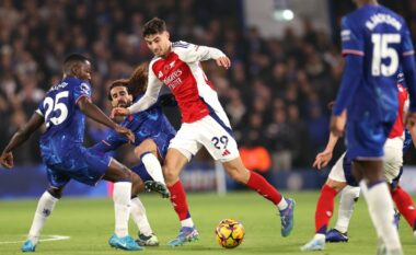 Gol i anuluar dhe raste në të dyja anët – mbyllet pa gola pjesa e parë mes Chelseat dhe Arsenalit