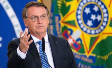 Ish-presidenti brazilian, Bolsonaro akuzohet për komplot për grusht shteti