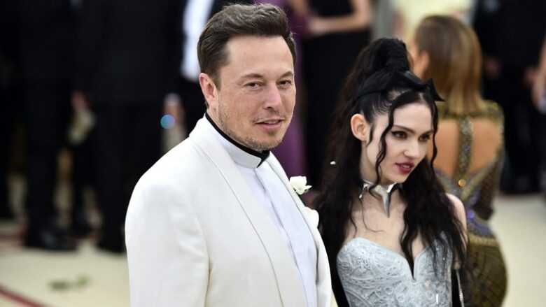 Këngëtarja Grimes flet për betejën e kujdestarisë së fëmijëve me Elon Musk: Flija dhe qaja, postimet e mia në Instagram u morën si provë që nuk jam nënë e mirë