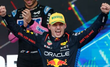 Max Verstappen e nisi nga vendi i 17-të, por në fund fitoi Grand Prix në Sao Paulo