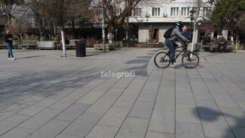 Vranët dhe me diell, temperaturat maksimale deri në 15 gradë