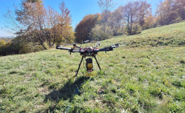 Kërkimet për të pagjeturit, për herë të parë përdoret teknologjia “LIDAR” e ardhur nga Zvicra