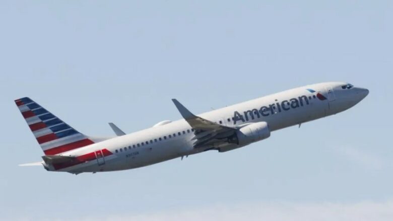 American Airlines rifillon fluturimet pas një problemi teknik