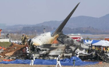 Shkon në 177 numri i të vdekurve, viktima më e re në moshë e aeroplanit të rrëzuar në Korenë e Jugut është një 3-vjeçar