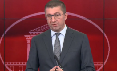 Mickoski: Do t’i hapim rastet për spitalin modular dhe Llaskarcën, do shkojmë deri në fund