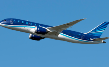 Pezullohen fluturimet me Azerbaijan Airlines