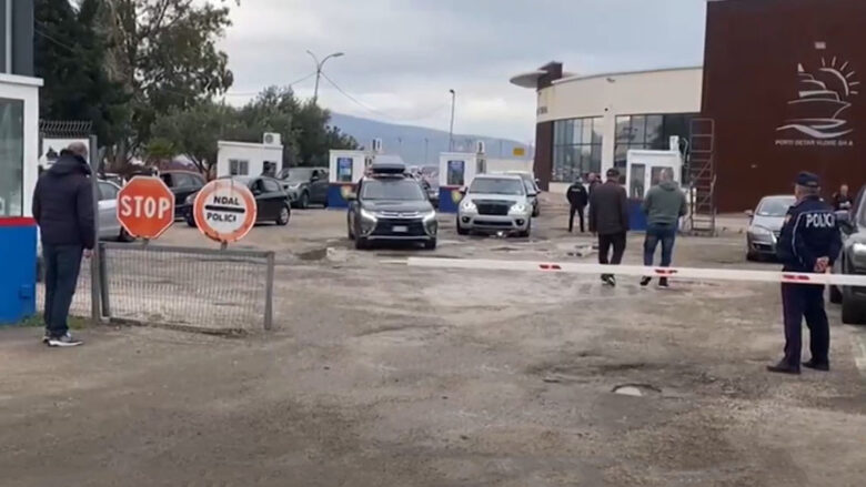 Festat e fundvitit, nis fluksi i udhëtarëve në tragetet e linjës Itali-Vlorë