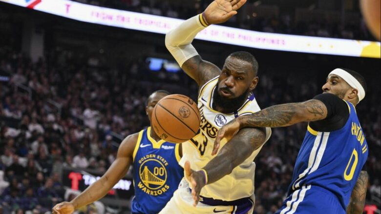 LeBron James me paraqitje spektakolare, Lakers triumfojnë në udhëtim te Golden State Warriors