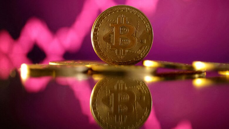 Vlera e Bitcoin shkon në mbi 106,000 dollarë