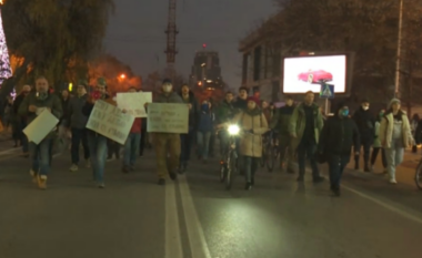 Sot në Shkup u protestua kundër ndotjes së ajrit