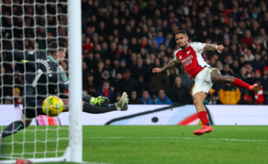 Gabriel Jesus kalon Arsenalin në gjysmëfinale të EFL Cup me het-trikun e tij