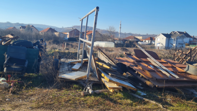 Qytetarët e Kamenicës raportojnë papastërtitë në zona publike