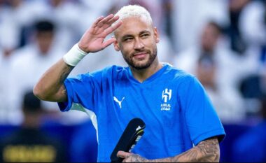 Neymar informon bashkëlojtarët për planin e transferimit te skuadra e re