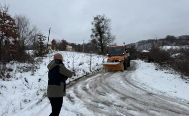 Aksion për pastrimin e borës në Gjilan, Ibrahimi apelon qytetarët për kujdes dhe raportim të vështirësive në rrugë